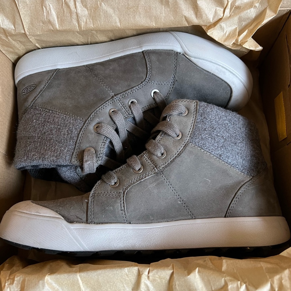 KEEN Elena Mid
